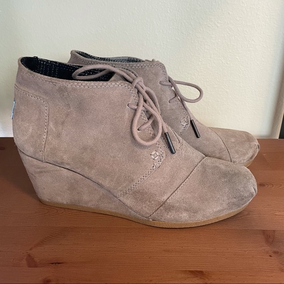 Toms Shoes - TOMS Taupe Suede Desert Wedge Booties, Sz 7.5